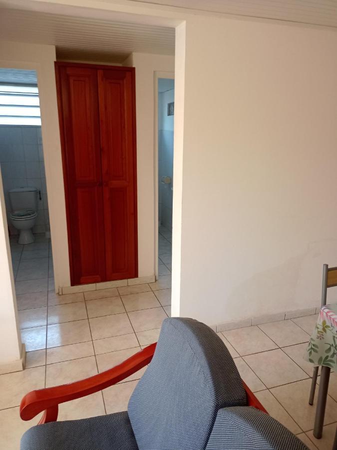 Charmant Appartement Verdoyant Le Morne-Vert Exterior photo